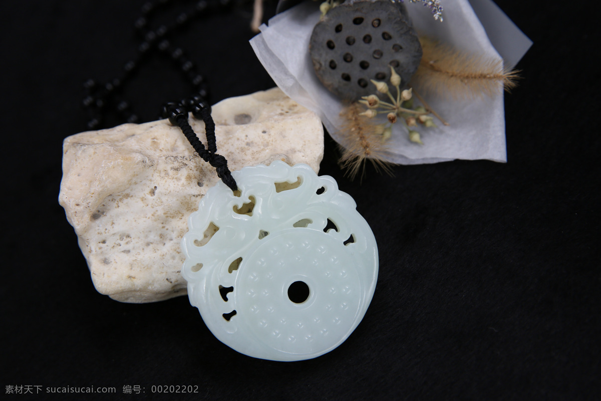 玉佩 玉 玉器銀飾 玉器標(biāo)語 和田玉 玉石海報(bào) 玉器 古玉 精美玉器 和田玉展板 珠寶店 古玩店掛畫 翡翠文化 玉器展架 珠寶文化 玉器海報(bào) 玉文化 玉石 古典文化 琥珀 瑪瑙 翡翠廣告 翡翠 首飾翡翠 翡翠海報(bào) 翡翠促銷海報(bào) 翡翠宣傳海報(bào) 翡翠珠寶 翡翠展板 翡翠玉器 翡翠玉器背景 玉器翡翠 文化藝術(shù) 傳統(tǒng)文化