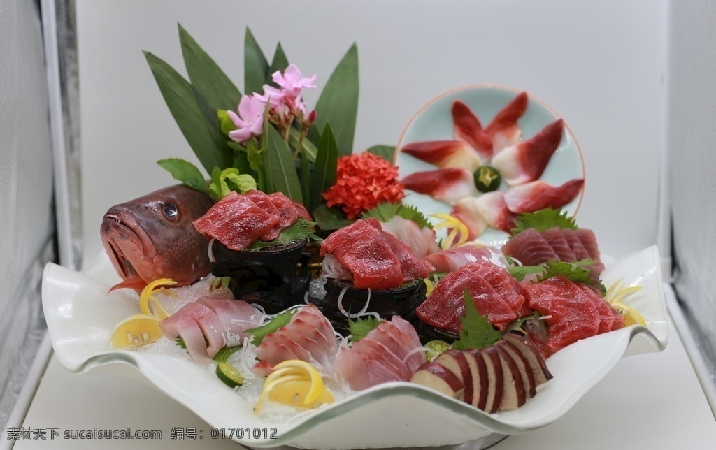 深海鱼 刺身 拼盘 海鱼 三文鱼 餐饮美食 传统美食