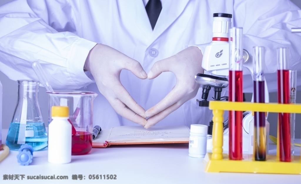 科學研究 實驗攝影 圖 醫(yī)學研究 科學實驗 做實驗攝影 實驗器材 實驗操作 化學研究 科學技術(shù)配圖 科學研究配圖 顯微鏡 試管 玻璃瓶 現(xiàn)代科技