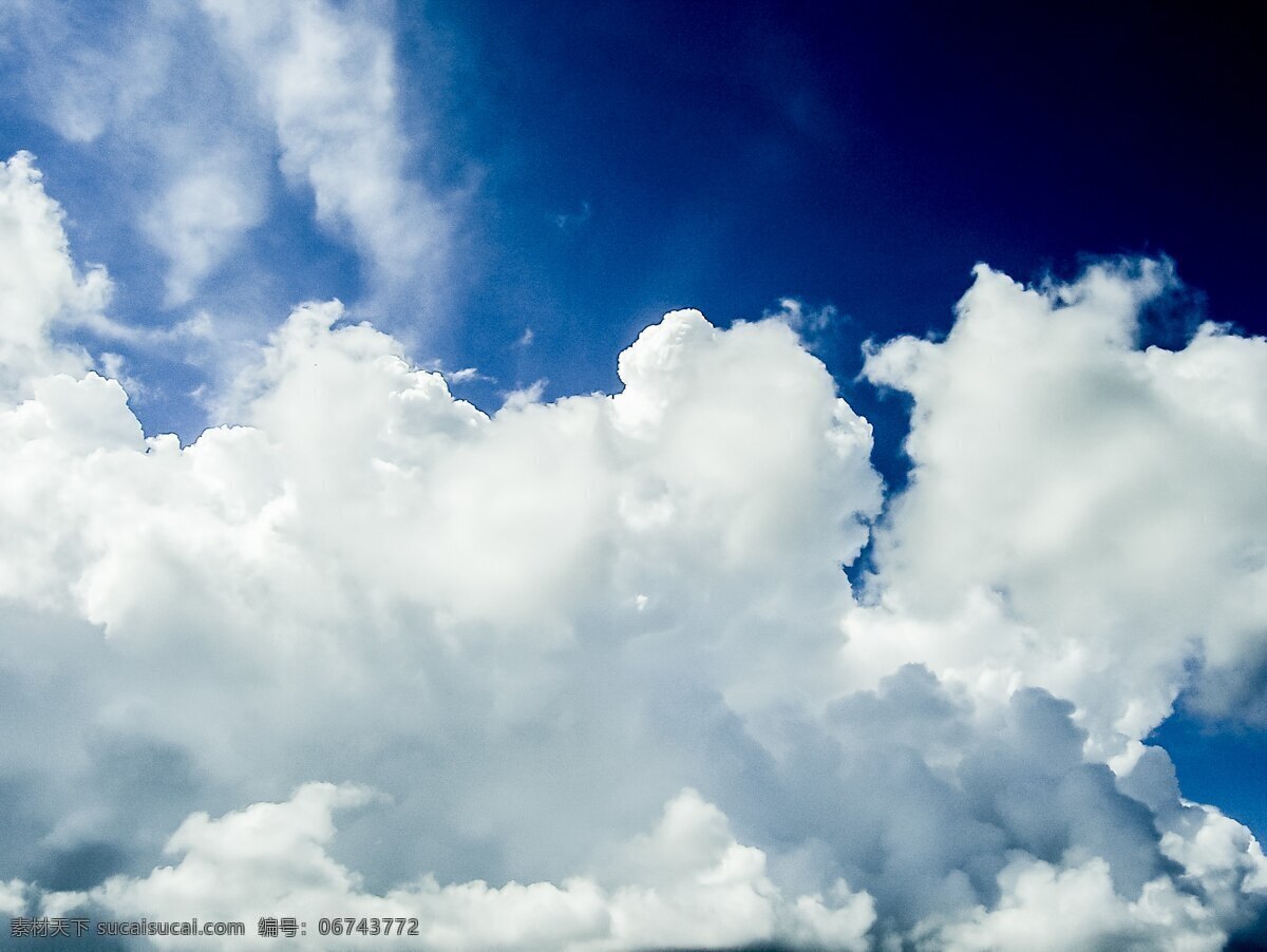 多云的天空 蓝天 白云 云彩 多云 风景 景色 风景图片 自然景观 自然风景