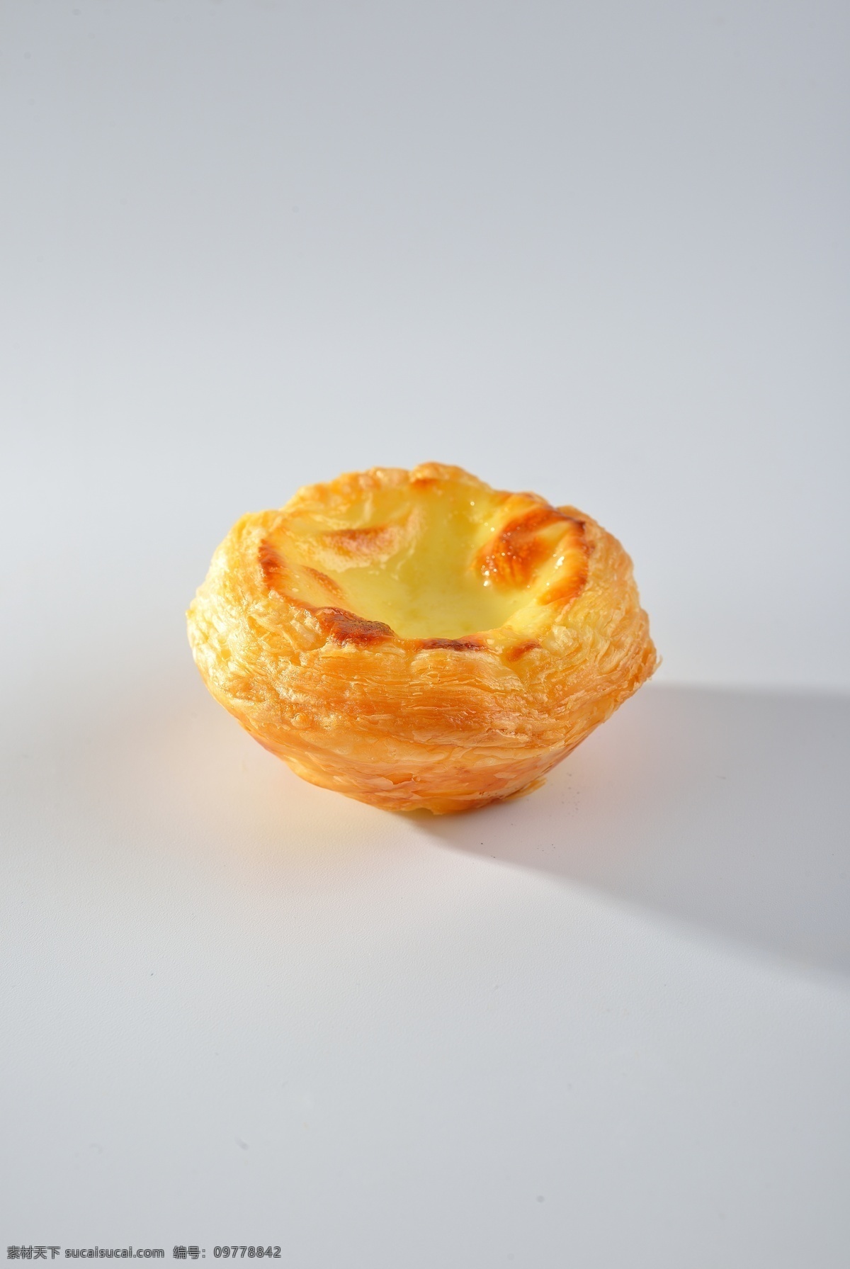美味葡式蛋撻 雞蛋 蛋撻 糕點(diǎn) 美食 甜點(diǎn) 小吃 黃色 酥皮 小麥 曲奇 港式 澳門 餐飲美食 西餐美食