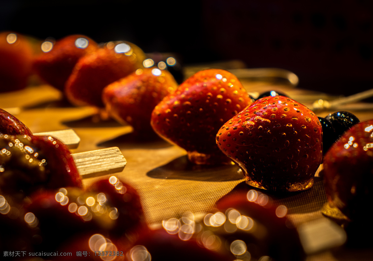 草莓糖葫芦 冰糖葫芦图片 小串糖葫芦 网红美食 水果糖葫芦 传统美食 餐饮美食