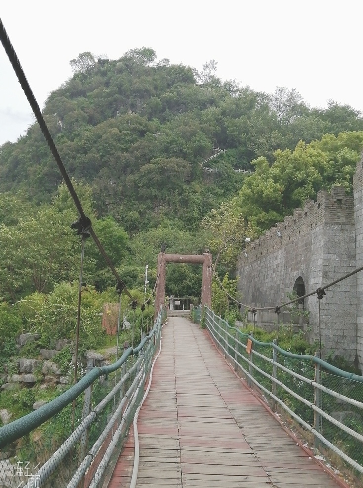 漓江 吊桥 木板桥 古城墙 小山包 山边小桥 旅游摄影 人文景观