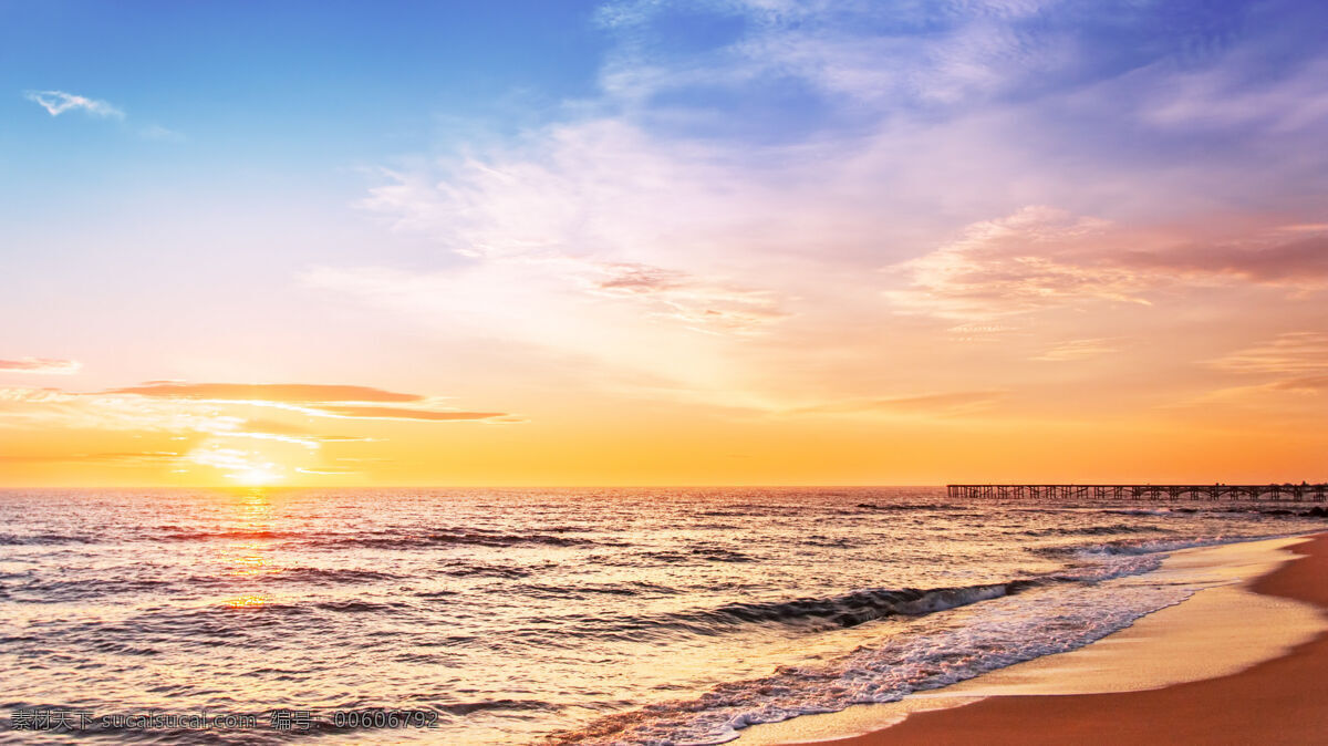 海边 海景 天空 日落 夕阳 沙滩 海边的景色 自然景观 自然风景