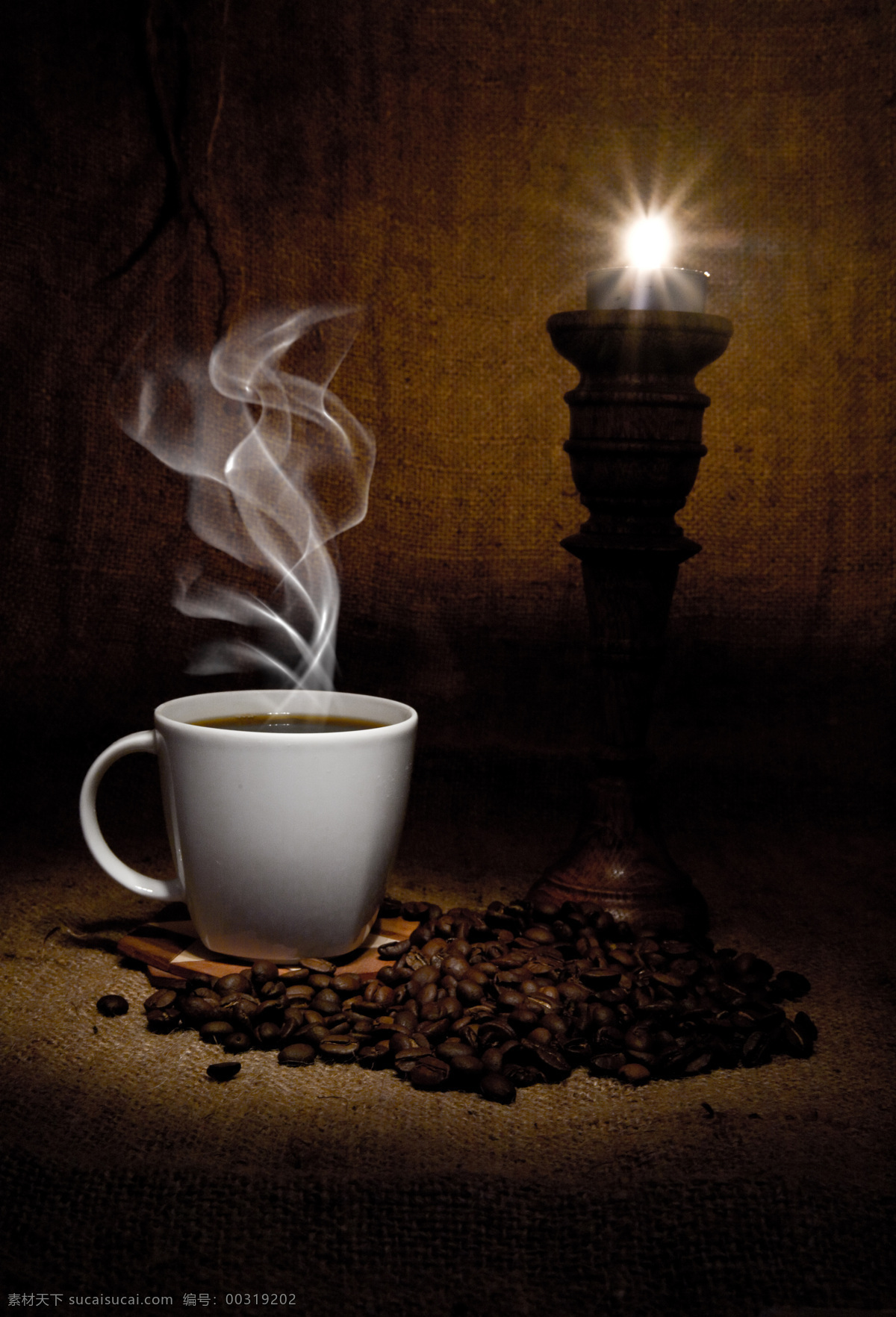 热 咖啡 咖啡豆 特写 咖啡杯 热咖啡 杯子 灯 复古 温馨 休闲 品味 享受生活 高档 摄影图 高清图片 咖啡图片 餐饮美食