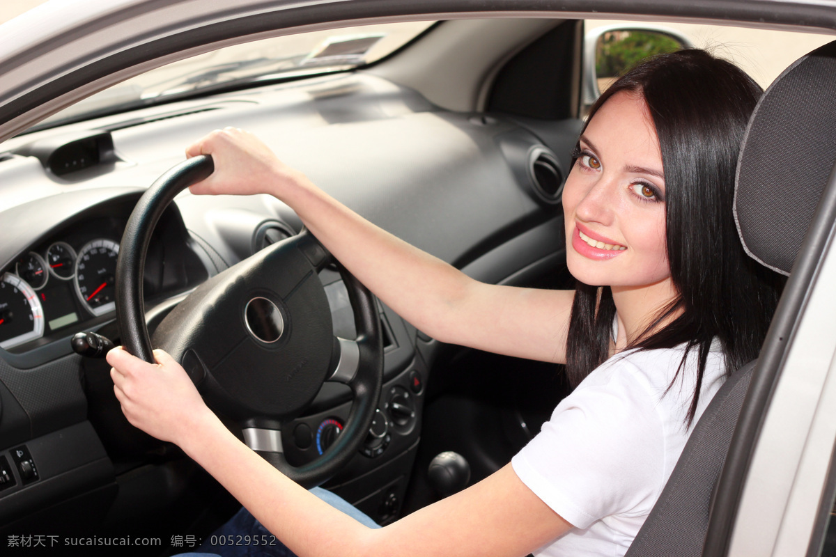 美女司机 美女驾车 美女 可爱 青春 清纯 阳光 白领 度假 开车 驾车 自驾 驾驶 汽车 体验驾驶 女性 人物图库 日常生活 摄影图库 300 高清 性感美女 女性女人
