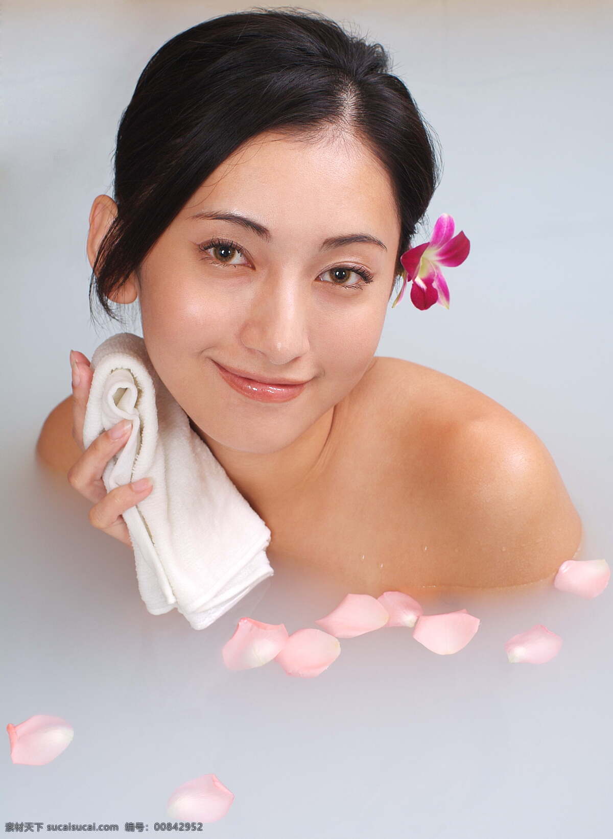 甜美 女孩 牛奶浴 泡澡 水疗 美容 养生 护肤 spa 女性 女人 美体 美女图片 人物图片