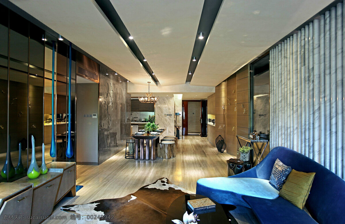 现代 时尚 客厅 宝蓝色 沙发 室内装修 效果图 瓷砖地板 宝蓝色沙发 异形地毯 客厅装修