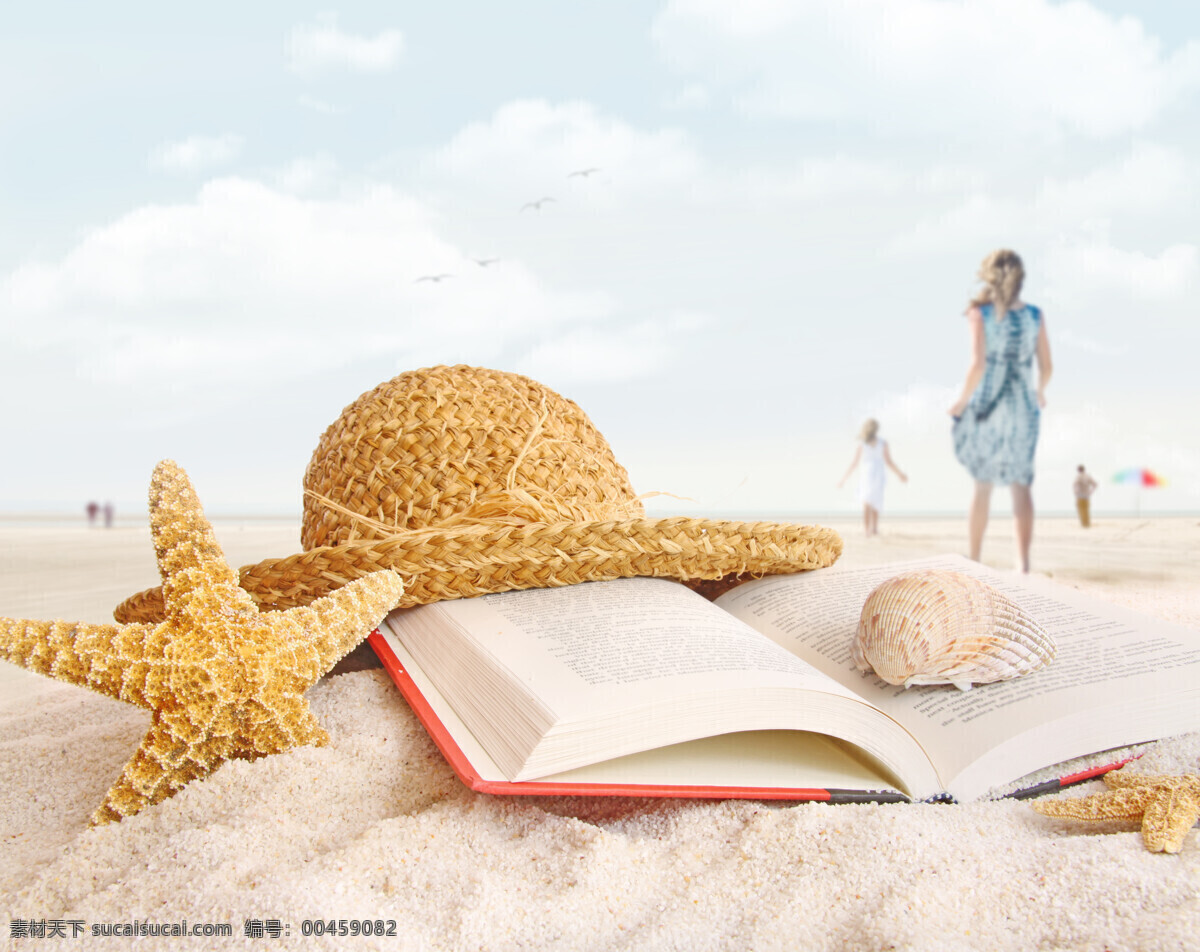 沙滩 帽子 海星 书本 贝壳 海螺 海洋生物 海滩 沙子 夏日海洋风景 大海图片 风景图片