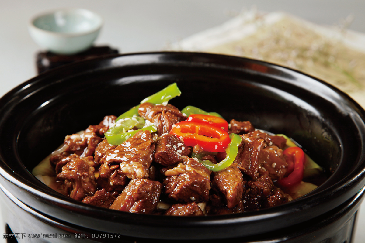 牛腩煲 美食 传统美食 餐饮美食 高清菜谱用图
