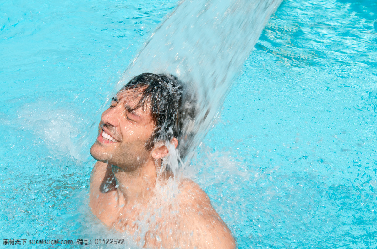 夏天 游泳 放松 水池 冲凉 男人图片 人物图片