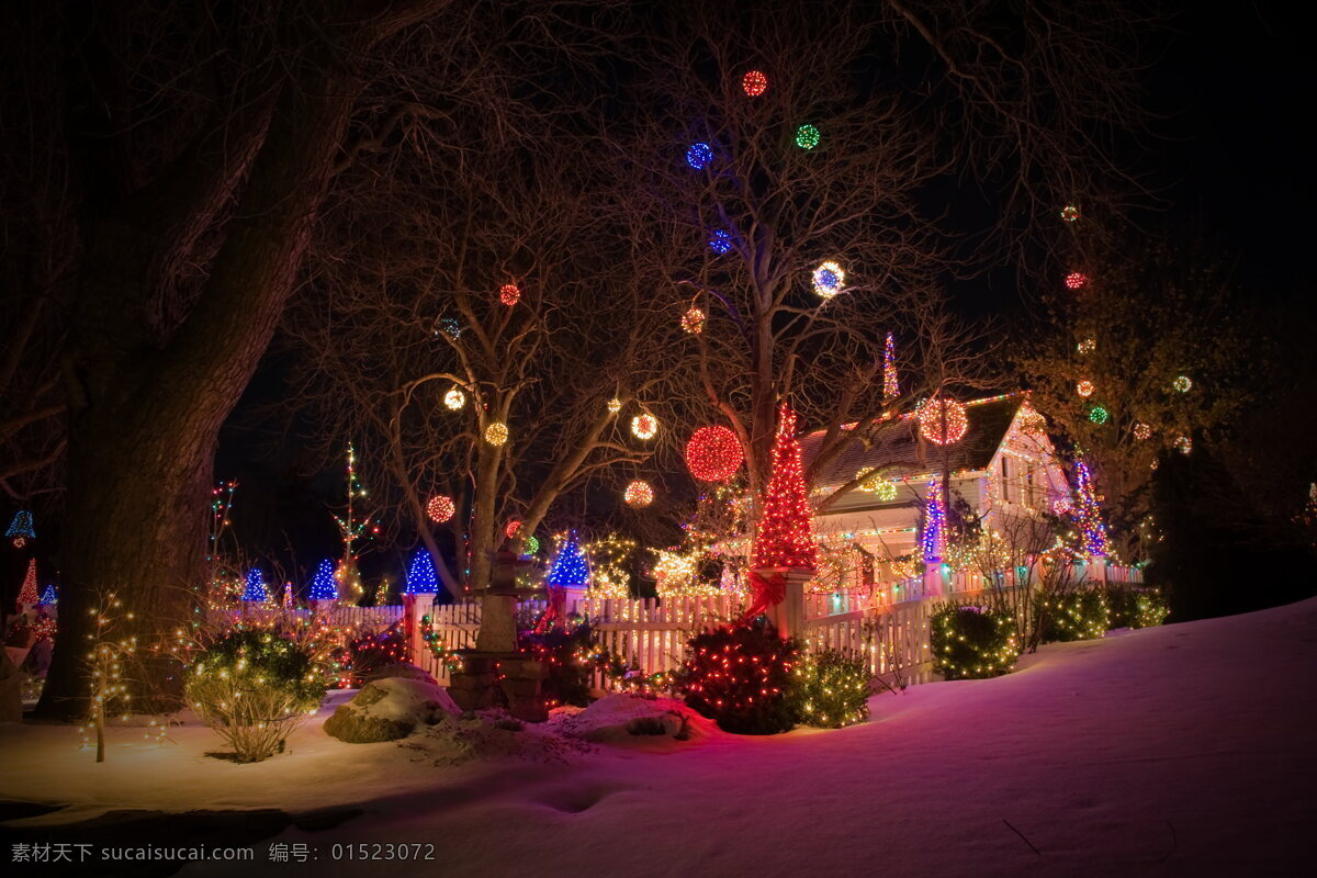 高清 平安夜 装饰 房屋 圣诞树 雪地 雪景 积雪