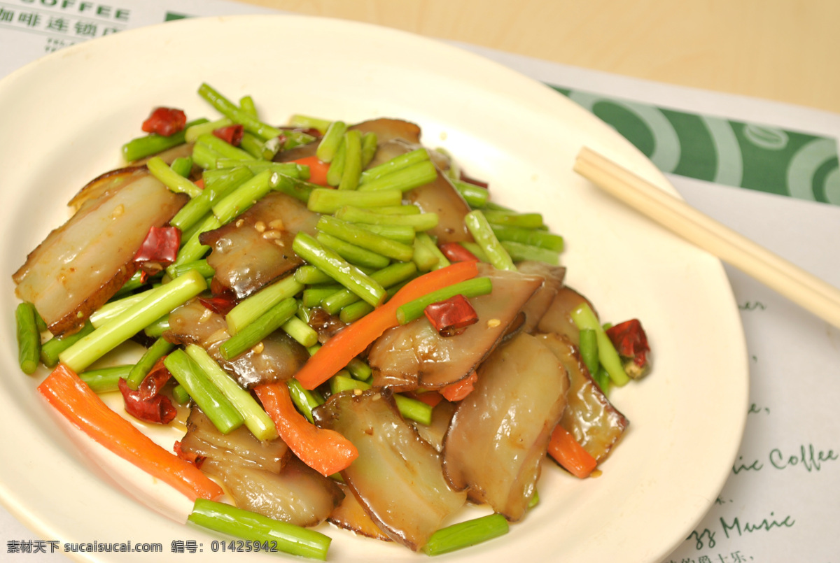 蒜苗炒腊肉 中餐美食 摄影图片 美味诱惑 菜品拍摄 传统美食 餐饮美食