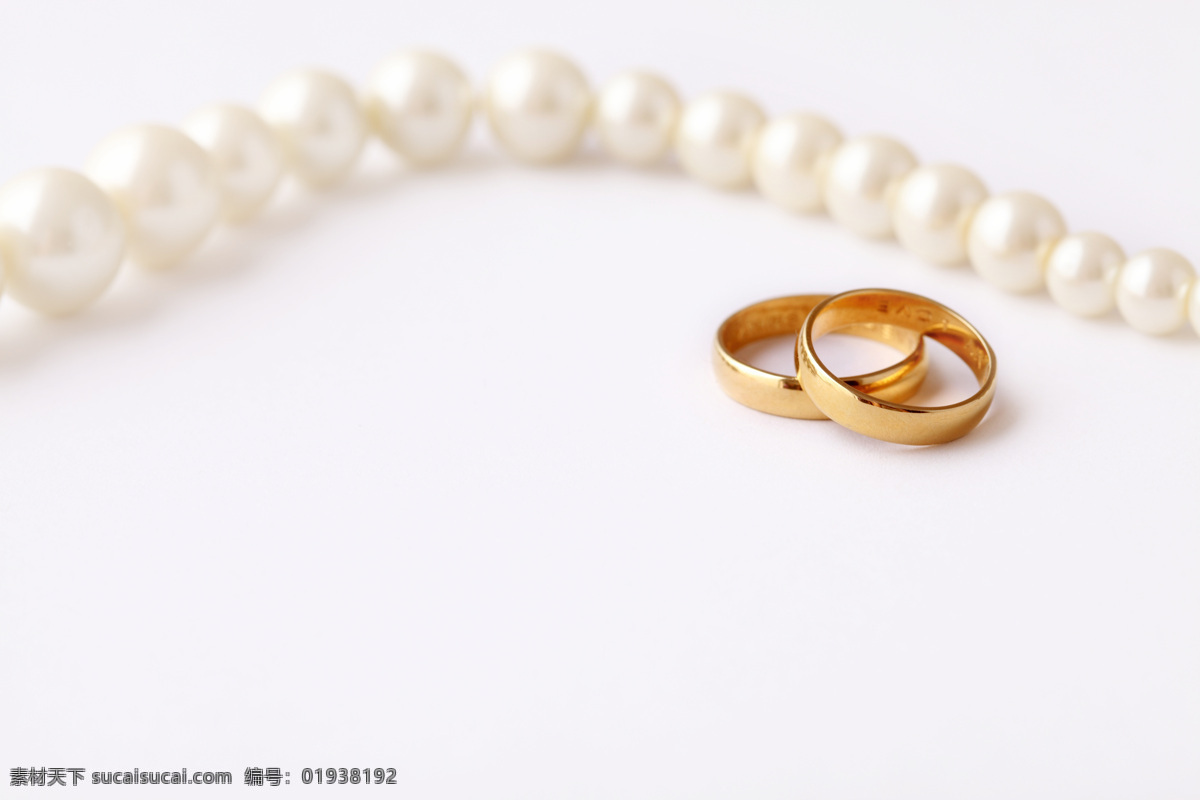 珍珠 项链 黄金 戒 结婚戒指 对戒 珍珠项链 黄金戒指 婚礼首饰 婚礼素材 婚庆素材 婚礼背景 温馨浪漫背景 其他类别 生活百科 白色