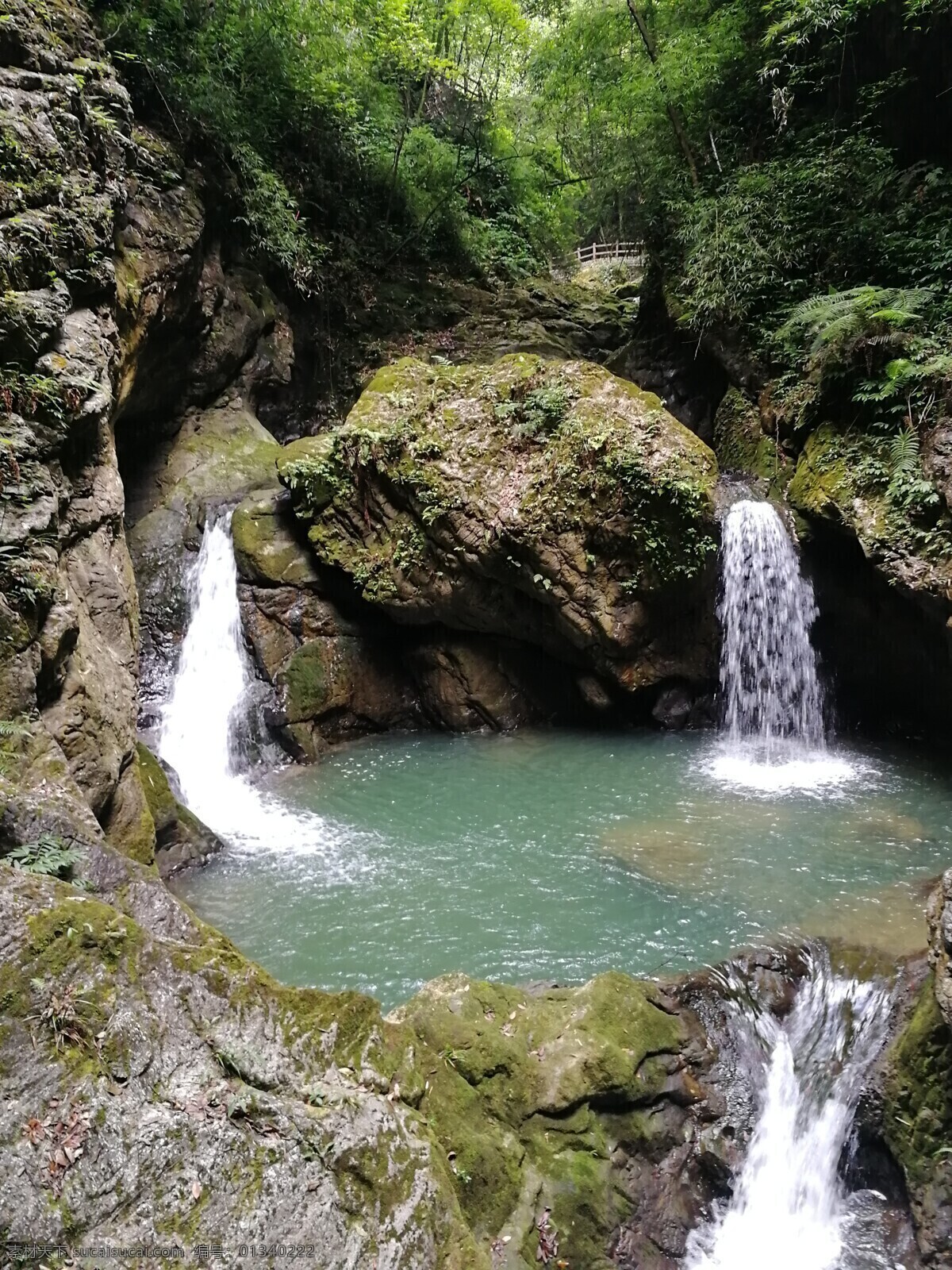 万盛 黑山 谷 二龙戏珠 万盛黑山谷 深山幽谷 丛林幽谷 溪流淙淙 旅游摄影 自然风景