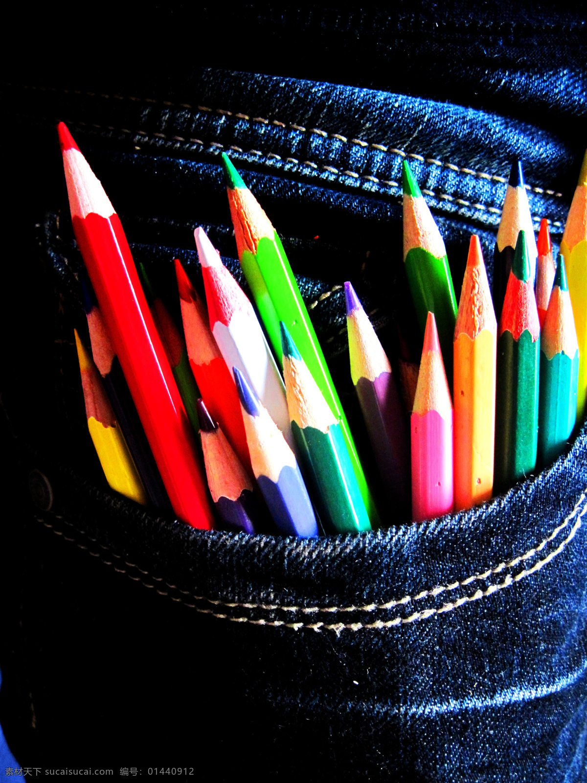 彩色 铅笔 办公 彩铅 彩色铅笔 画笔 生活百科 文化 彩铅笔 七彩铅笔 用品 学习用品 学习办公 psd源文件