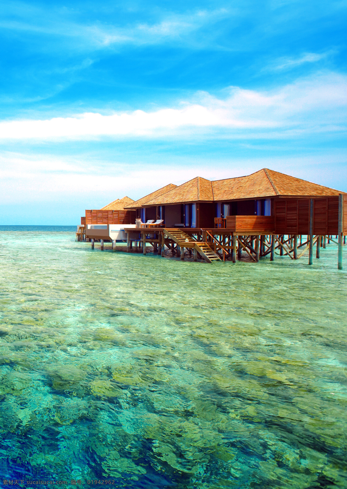 马尔代夫 天空 旅游 水 清澈 房屋 蓝天 白云 自然景观 风景名胜