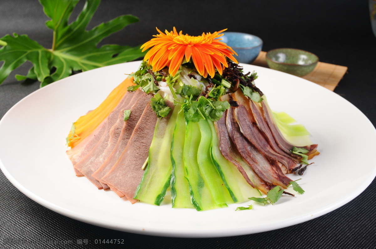 滇味凉米线 凉米线 滇味 过桥米线 美食 凉菜 云南 蒙自 米线 冷拼 菜谱 传统美食 餐饮美食