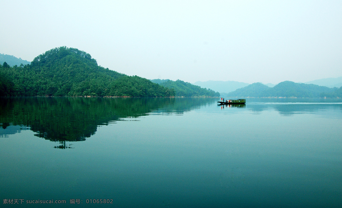 陡水湖全景 山水 清水 湖水 绿树 天空 绿色 自然风景 小船 山水风景 自然景观