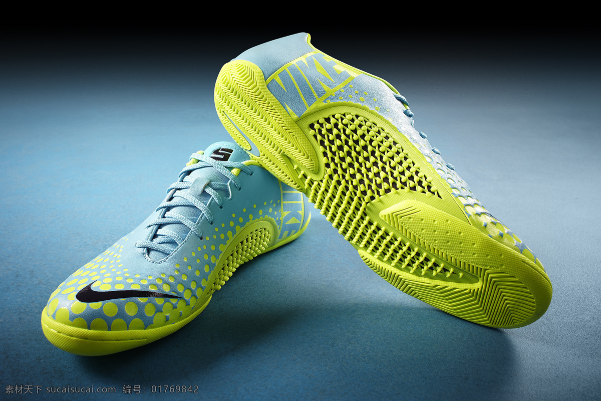 nike 广告宣传 平面广告 生活百科 体育用品 足球 系列 平面 足球鞋 矢量图 日常生活