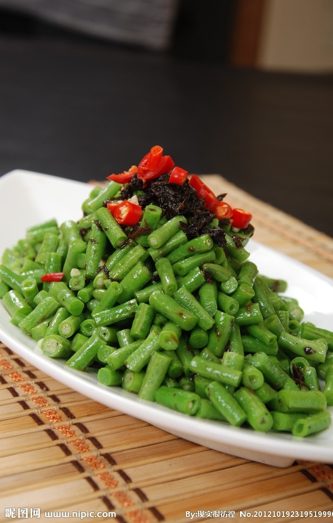 橄榄菜拌豆角 橄榄菜 豆角 榄菜豆角 传统美食 餐饮美食