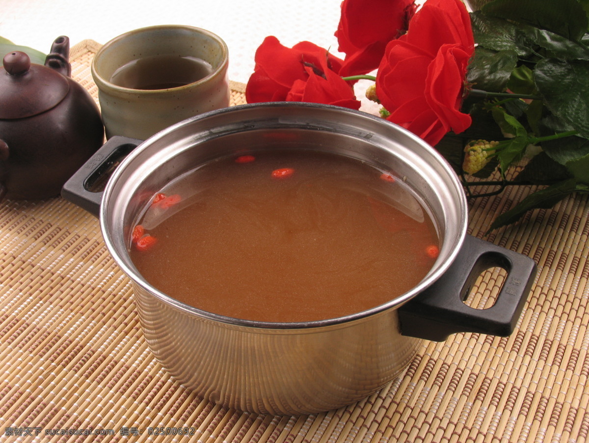 肉 骨 茶汤 餐饮美食 传统美食 摄影图库 肉骨茶汤 火锅 锅 体 肥牛 靓 汤 鲜花 茶杯 紫砂茶壶 psd源文件 餐饮素材