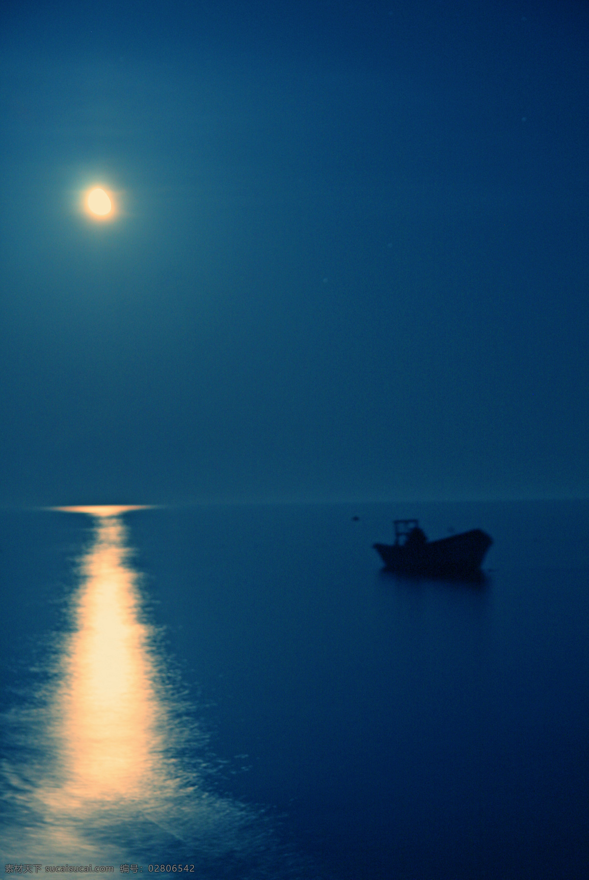 海上升明月 海 月光 船 夜色 月亮 山水风景 自然景观