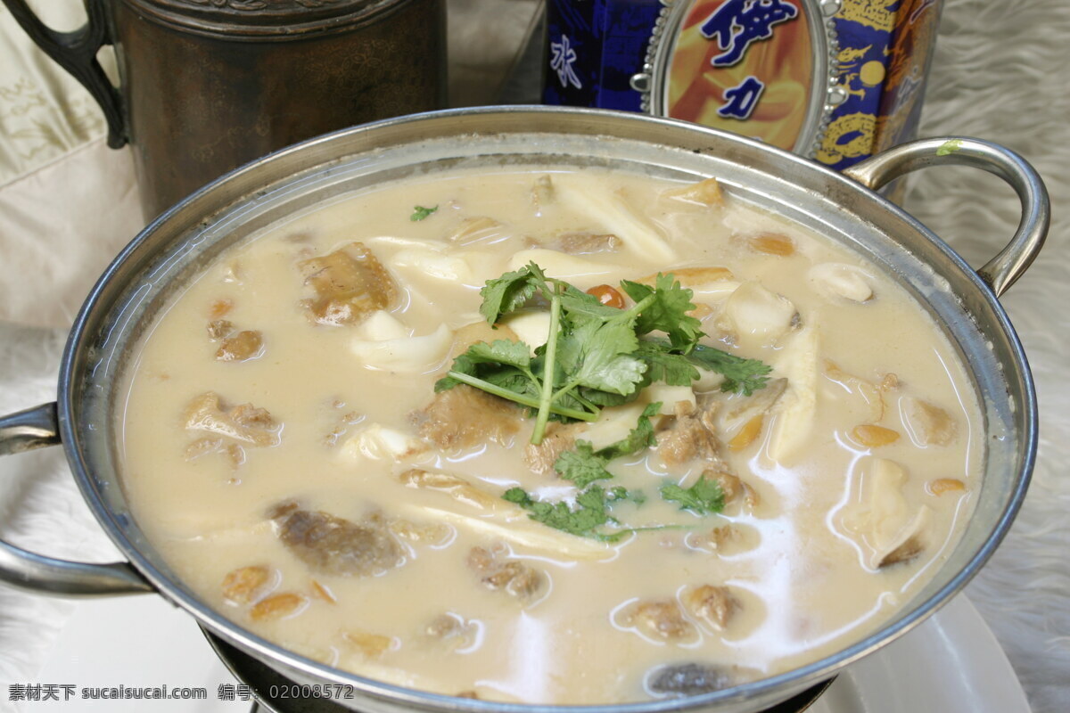 野山 菌 炖 柴鸡 美食 食物 菜肴 餐饮美食 美味 佳肴食物 中国菜 中华美食 中国菜肴 菜谱