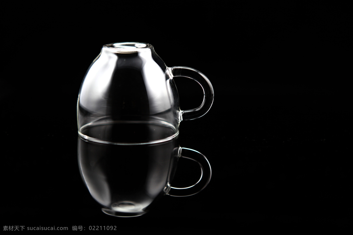 杯 杯子 茶壶 茶具 锅 生活百科 生活素材 透明 透明杯子 水晶杯 锅子 倒扣杯子 矢量图 日常生活