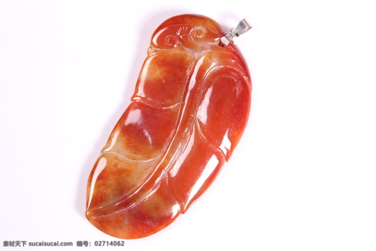 翡翠 玉器 把件 挂件 金枝玉叶 首饰 传统文化 文化艺术