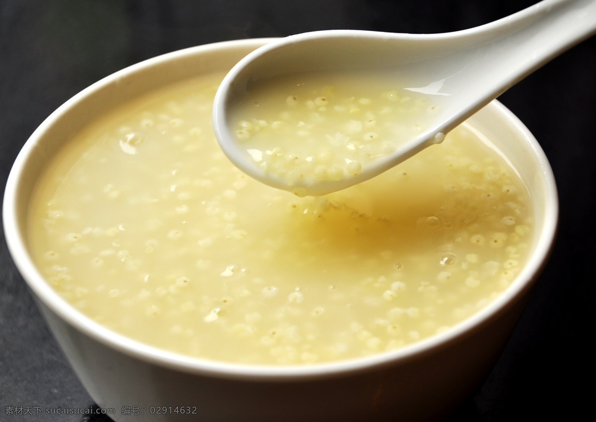 小米粥 小米 小碗 勺子 传统美食 餐饮美食