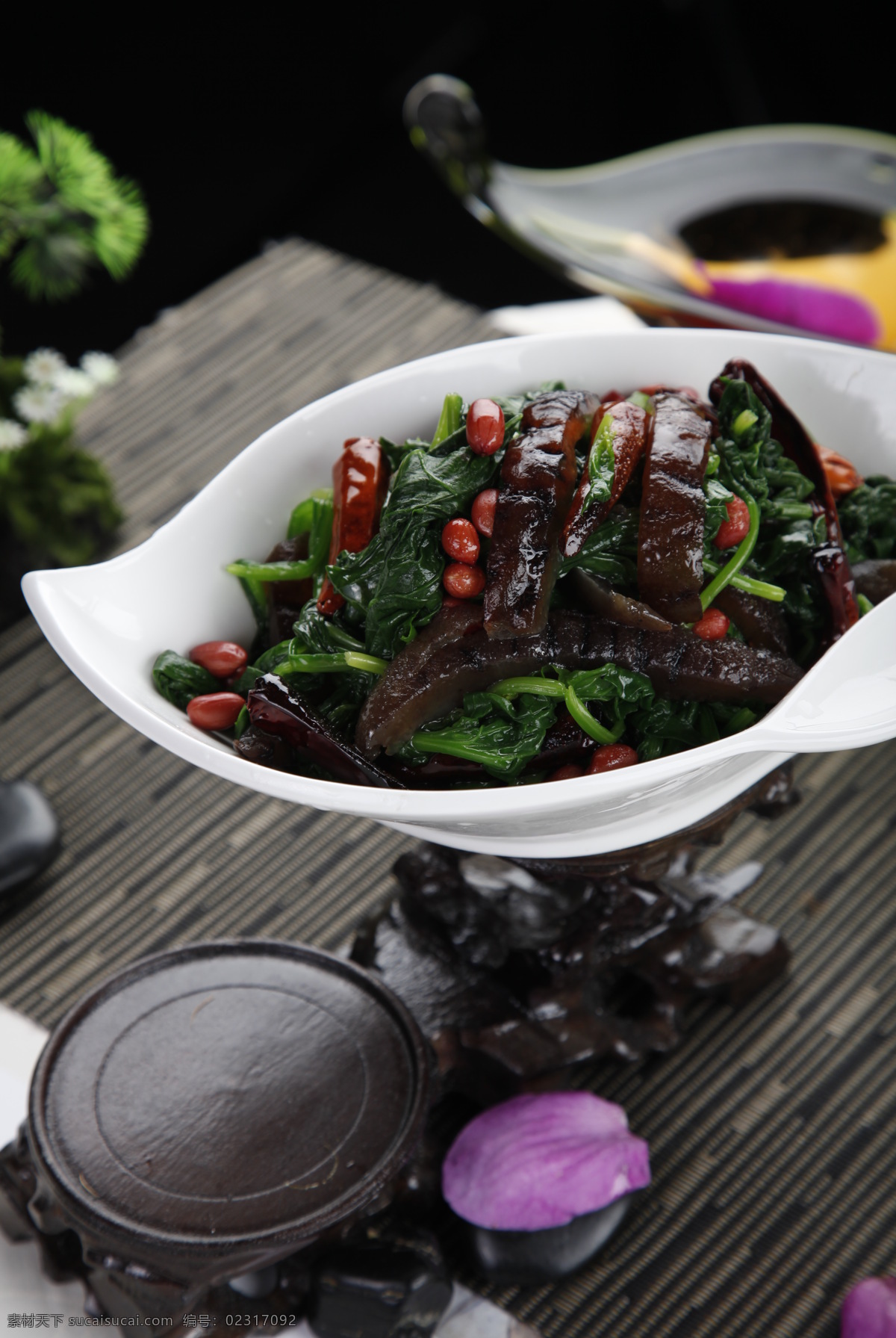 菠菜拌海参 海参 菠菜 凉菜 高档菜图摄影 菜单用图 高档菜图 传统美食 餐饮美食
