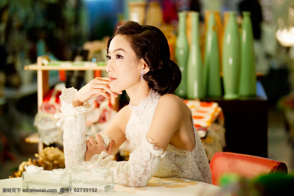 奢华 贵族 装扮 美女 清纯 靓丽 青春 活力 朝气 时尚 性感 时装 魅力 女孩 高贵 气质 餐桌 人物图库 女性女人 摄影图库 美女云集