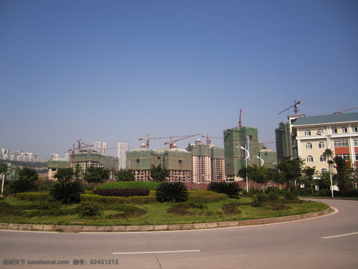 重庆 南方 翻译 学院 川外 重庆大学校园 校园风景 大学校园 教学楼 蓝天 草地 学校外面建筑 摄影图片 学校摄影 建筑摄影 建筑园林 蓝色