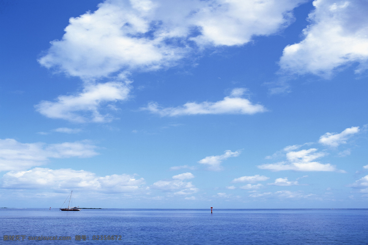 晴空万里 蓝天 白云 大海 船 自然景观 自然风景 摄影图库 300