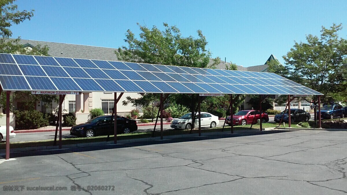 太阳能停车棚 车棚 蓝天 太阳能 发电 绿色 现代科技 工业生产