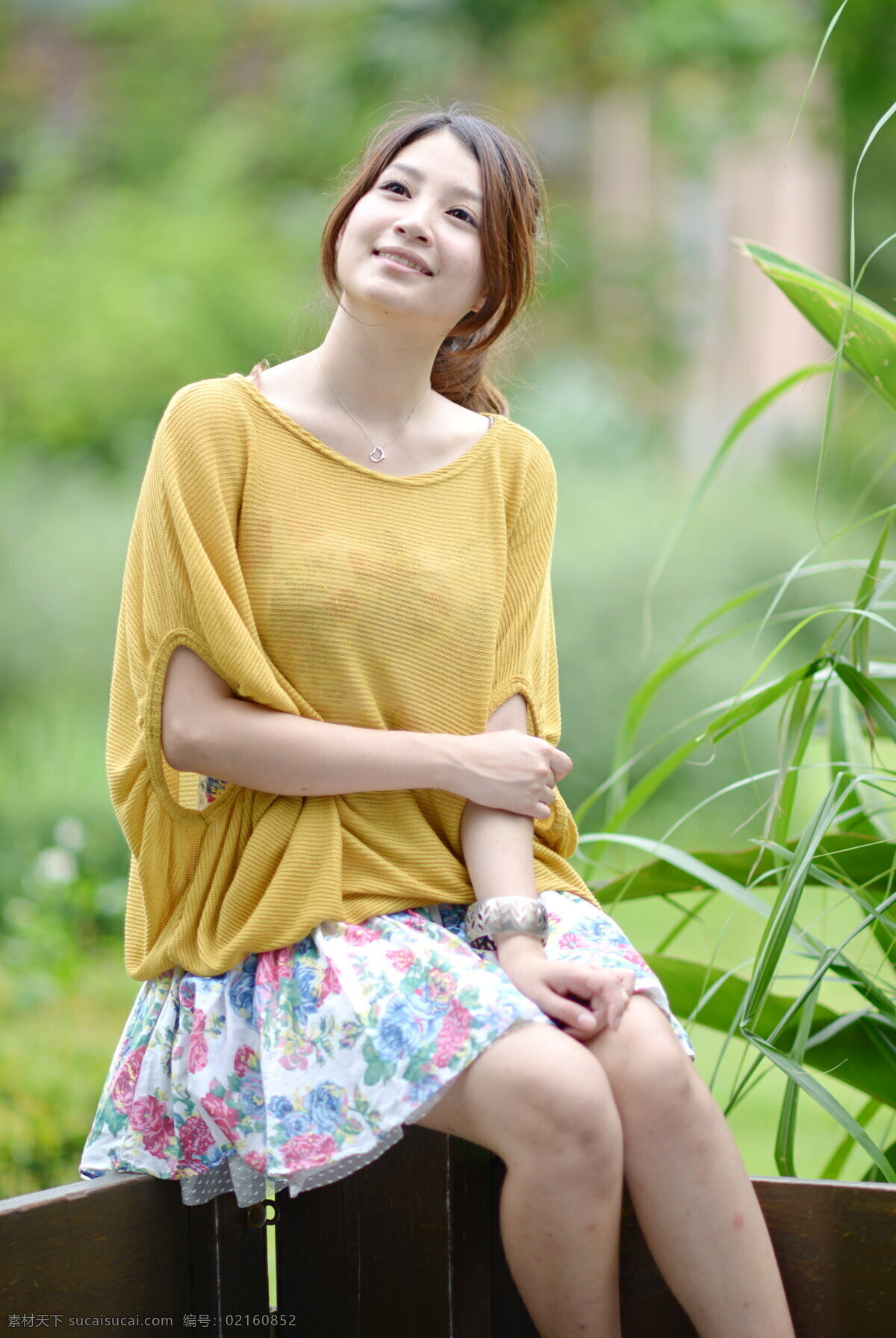 黄衣美女 气质美女 青春靓丽 可爱美女 清纯美女 小清新 美女外拍 女性女人 人物图库