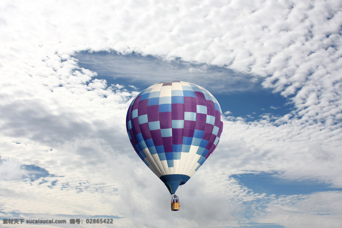 热气球 升空 气球 热气球素材 彩色气球 天空 白云 云层 蓝天白云 热气球摄影 摄影图库 汽车图片 现代科技