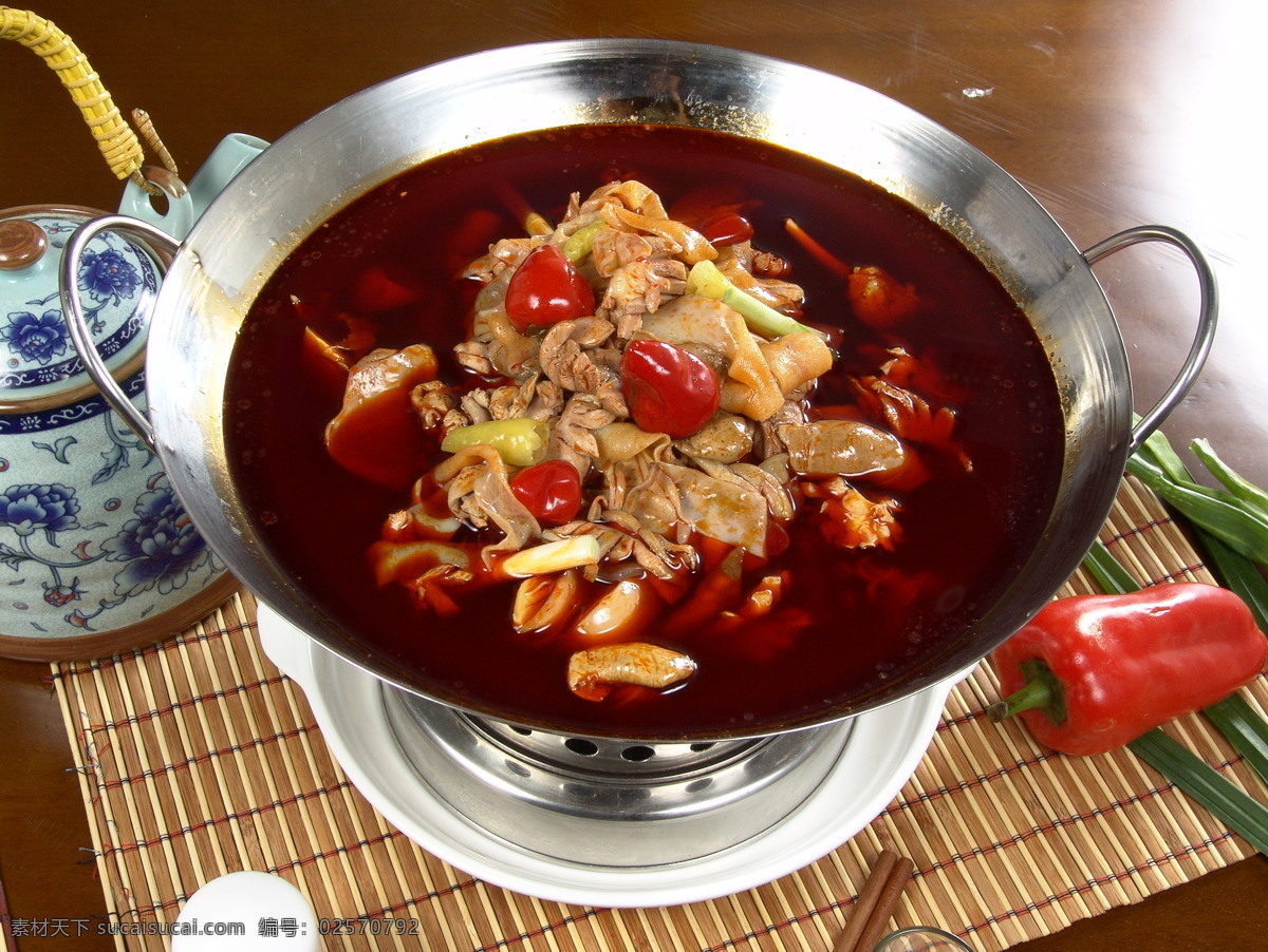 黔江鸡杂 鸡杂 菜品 特色菜 江湖菜 家常菜 炒鸡杂 招牌菜 干锅鸡杂 泡菜鸡杂 酸辣鸡杂 香辣鸡杂 麻辣鸡杂 重庆美食 菜品图 餐饮美食 传统美食