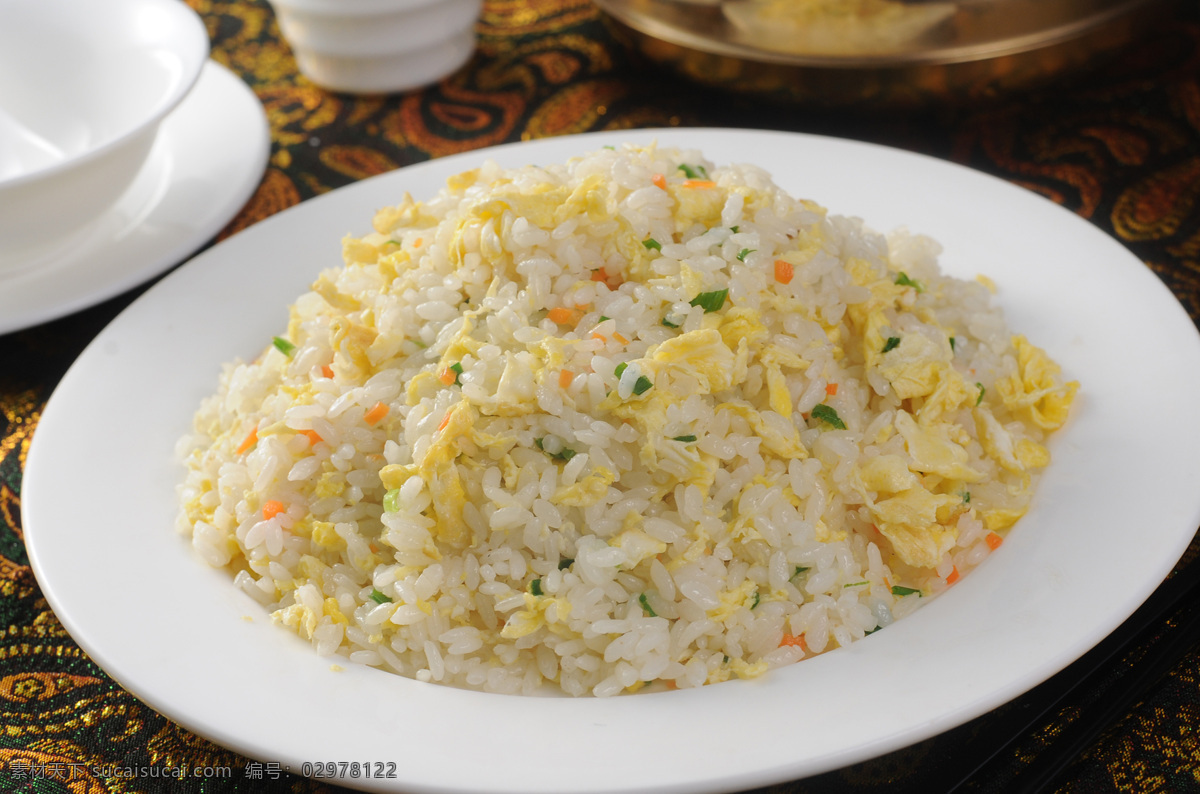 鸡蛋 火腿 鸡蛋炒饭 火腿炒饭 鸡蛋火腿炒饭 菜品图 餐饮美食 传统美食