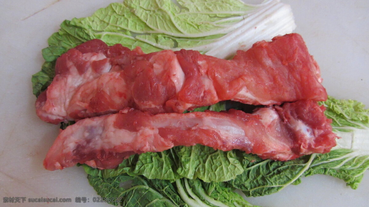 带肉排骨 猪肉 生鲜类食品 白菜叶 食物原料 餐饮美食