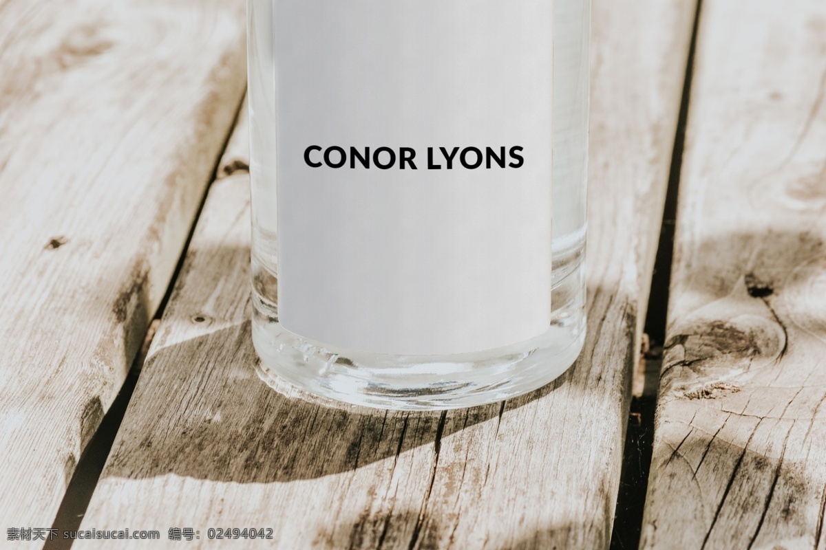 玻璃瓶样机 瓶子样机 酒瓶样机 玻璃瓶效果图 瓶子效果图 酒瓶效果图 玻璃瓶贴图 瓶子智能贴图 瓶子标签设计 瓶子包装样机 样机效果贴图 包装设计