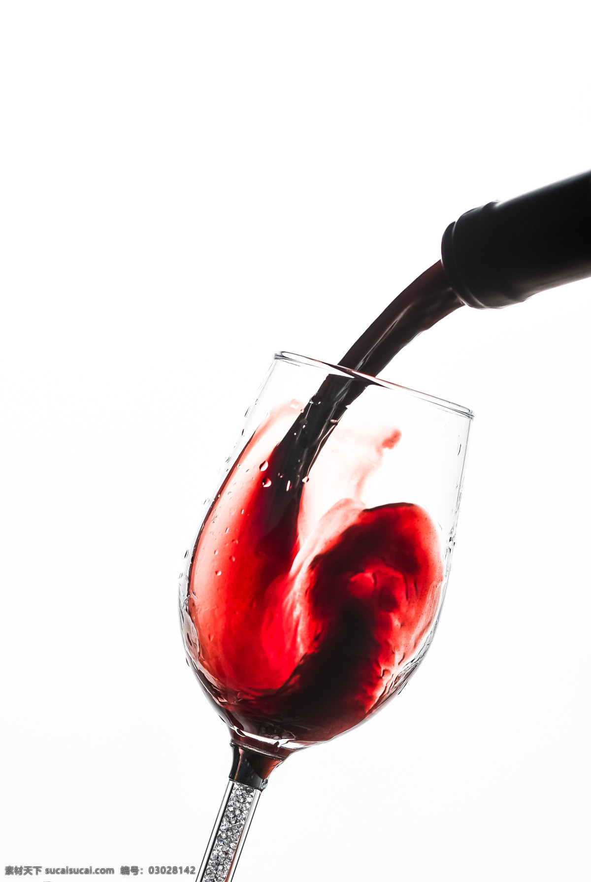 红酒 玻璃杯 葡萄酒 背景 海报 素材图片 饮品 饮料 类 餐饮美食