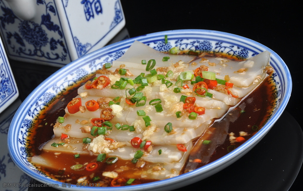 自制皮冻肉 自制冻 美味冻 招牌小凉菜 开胃小菜 家常冻儿 菜品图 餐饮美食 传统美食