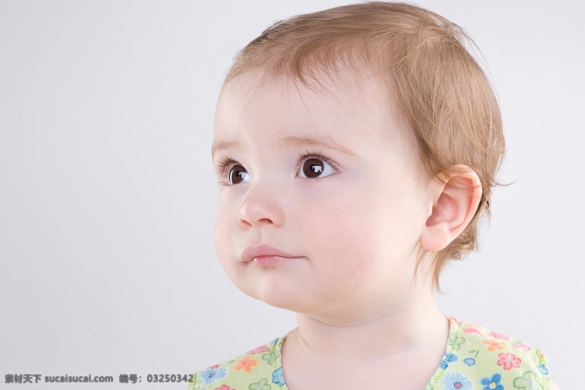 婴儿 金发 右侧 国外 光着 人物图库 儿童幼儿