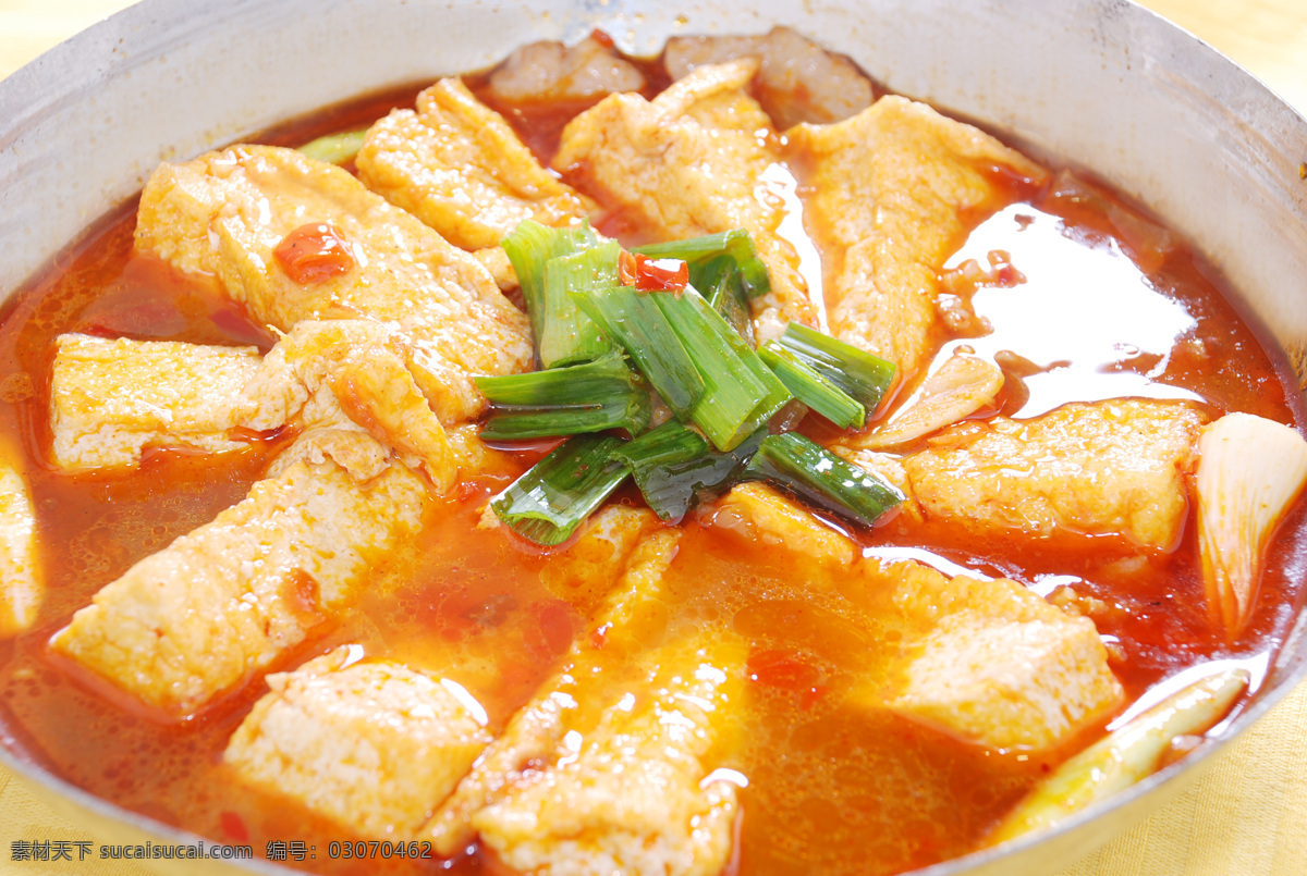 石磨豆腐 名菜 炒菜 食品 特色菜 精品菜 食物 辣椒 餐饮美食 传统美食 摄影图库 美食菜