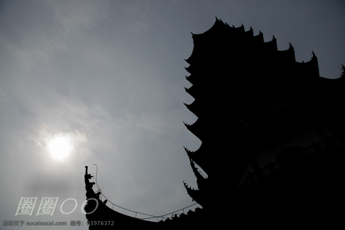 剪影 古塔 国内旅游 旅游摄影 乌云 雾霭重重 香山风光 psd源文件