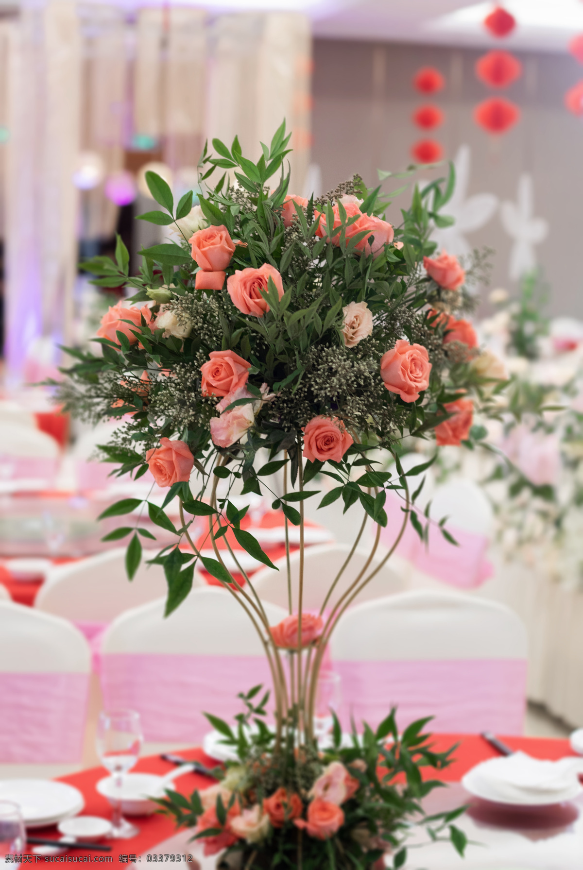 主桌鲜花花艺 婚庆鲜花 主桌花 鲜花花艺 粉色鲜花 婚礼桌花 生活百科 生活素材