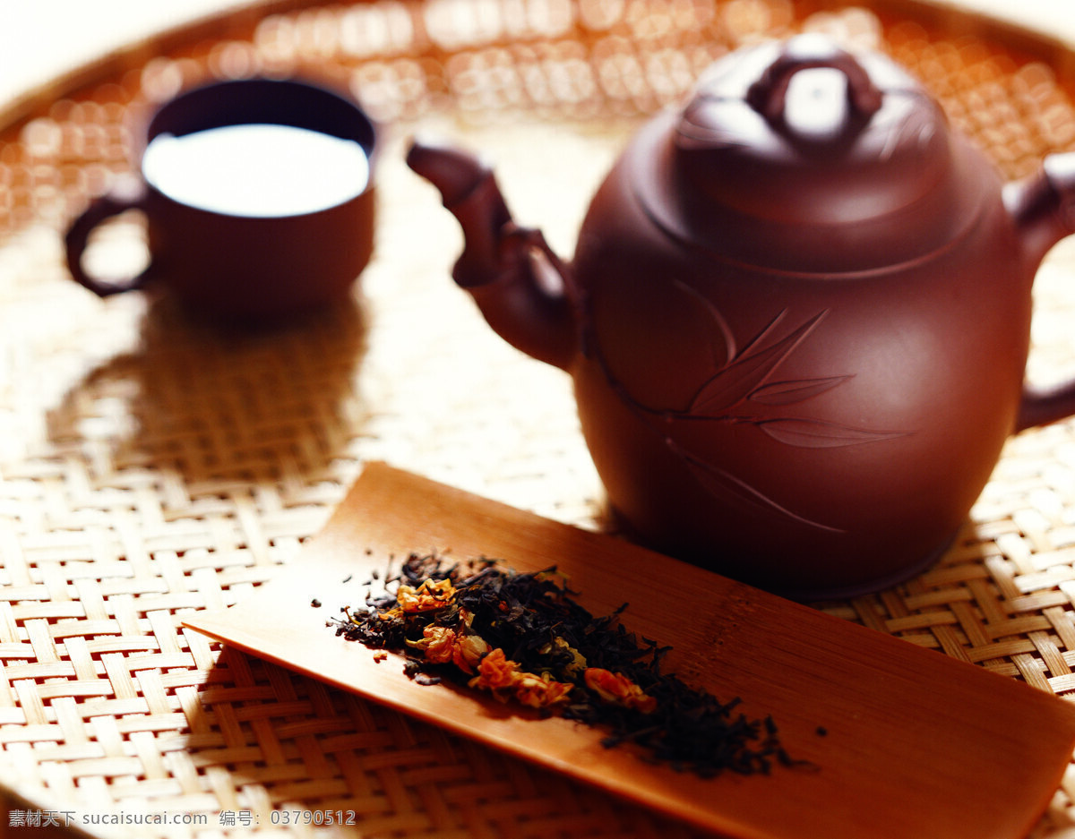 餐饮美食 餐饮素材 茶 茶杯 茶道 茶壶 茶具 茶水 茶叶 茶艺 绿茶 花茶 泡茶 冲茶 茶文化 饮料酒水 psd源文件