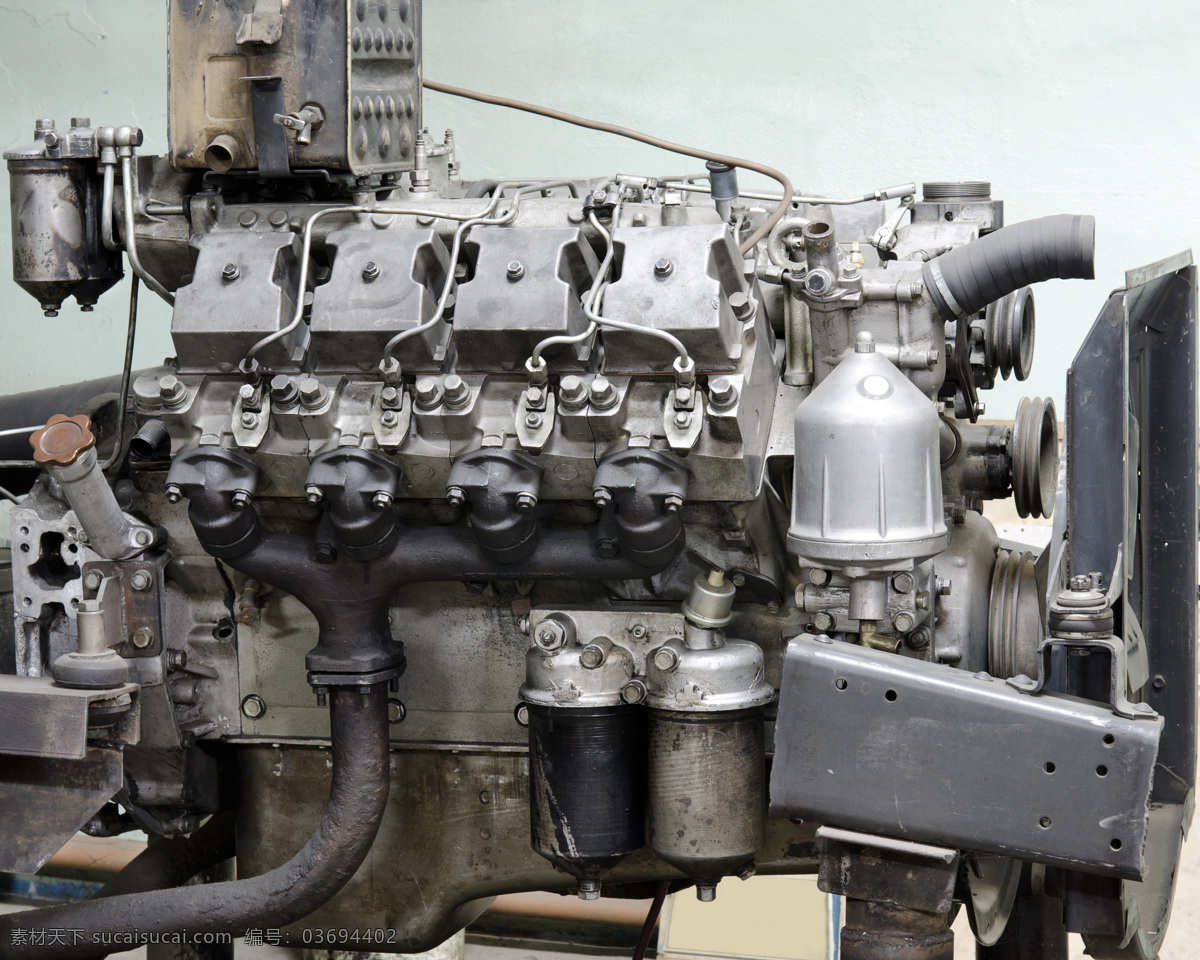 机器 管道 不同的引擎 机器设备 机器结构 机械零件 机器管道 机器零部件 工业 工业生产 现代科技